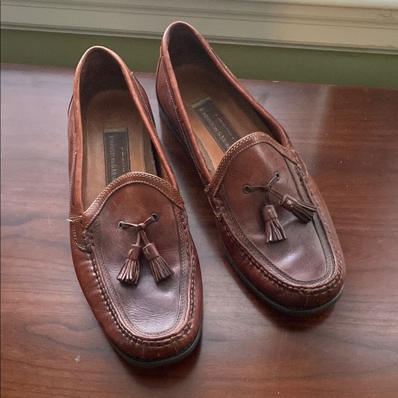 Johnston & Murphy Brown Leather Loafers with Tassels - Picture 1 of 8